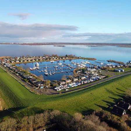 House Marijke With Winter Garden And Direct Access To The Lauwersmeer Anjum Esterno foto
